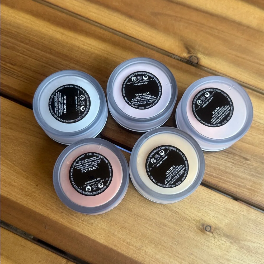 Laura Mercier Secret Brightening Under Eye Setting Powder